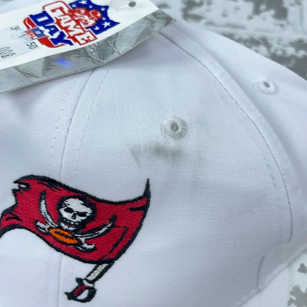 Vintage Tampa Bay Buccaneers Hat Cap Snap Back Plain Logo Adjustable Y2K 00s‎ *